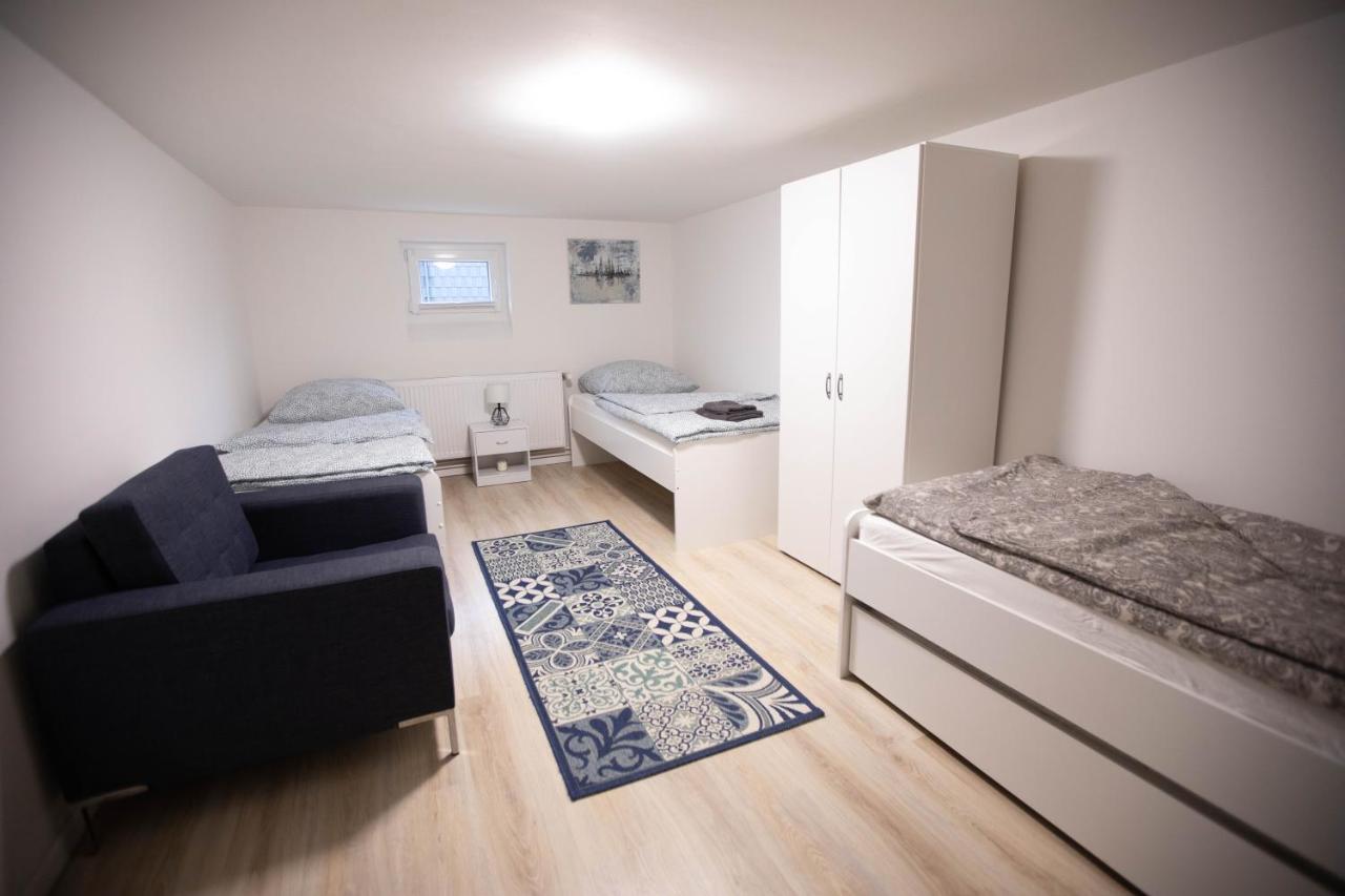 80Qm - 4 Rooms - Private Parking - Keller-Basement - Mallibase Apartments Hannover Esterno foto